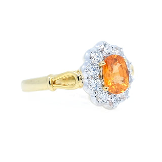 Fanta Garnet & Diamond Halo Ring