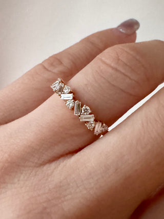 Zig Zag Baguette & Round Diamond Band