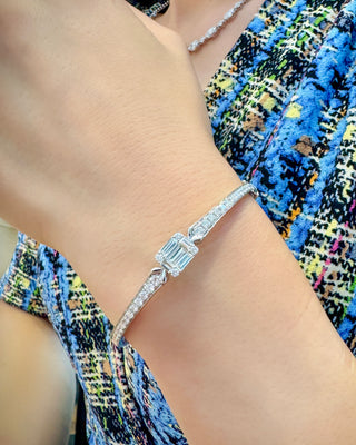 Illusion Emerald Cut Diamond Solitaire Bangle