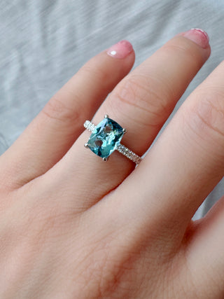 Cushion Santa Maria Aquamarine & Diamond Ring