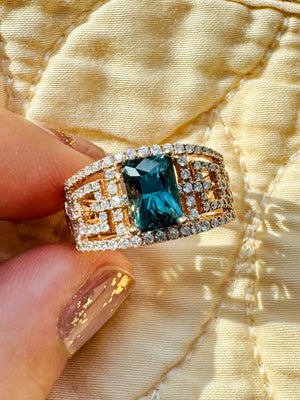 Interlocking Teal Sapphire & Diamond Ring