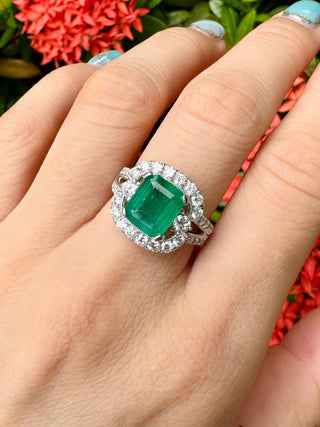 Lunette Emerald & Diamond Ring