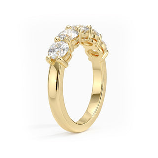 3.5mm Shared Prong Five Diamond Band