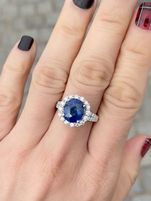 Luna Sapphire & Diamond Halo Ring